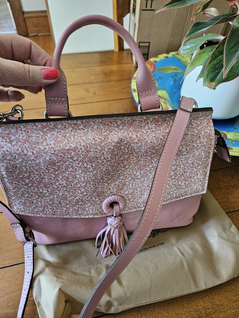 Patricia Nash Mollia Satcgel Boquet Beet Tassel Crossbody Bag